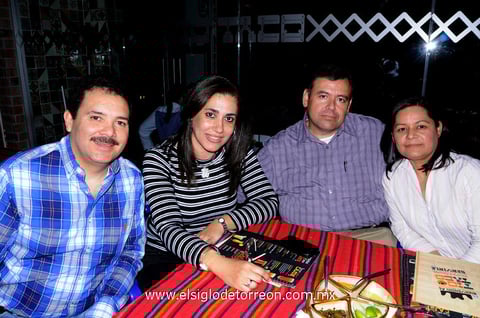 MIGUEL,  Oly, Arón y Lili.