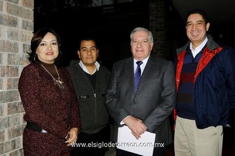 ZAIDE  Sáenz, José Navarro, Héctor Acuña y Gerardo Yáñez.