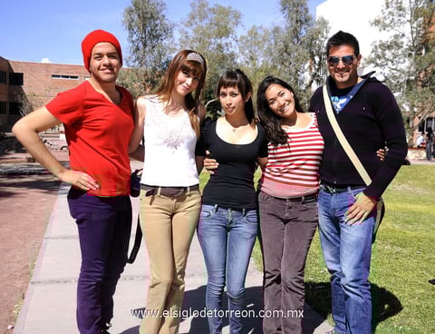 GERARDO , Denisse, Tania, Esmeralda y Rudy.
