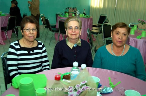 Emma , Mercedes y Lidia.