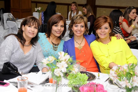 CRISTY  y Claudia.