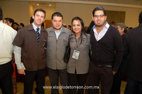 Alfonso , Manuel, Alhelí y Ricardo.