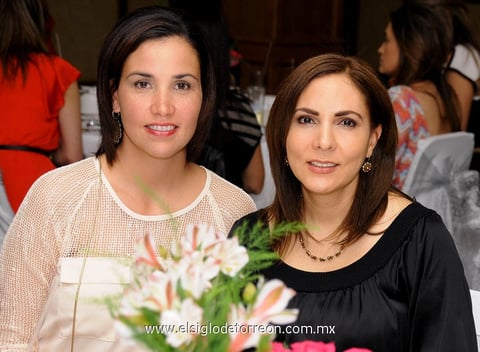 Cecilia, Nury, Martha y Alicia.