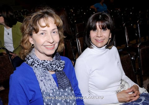 Rebeca  y Rocío.