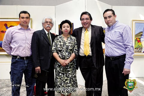 Gustavo Adolfo  Juárez, Rector Eladio Cornejo Oviedo, Dra. Rosa María Guzmán Cedillo y Luciano Alberto Juárez captados en el merecido reconocimiento como "Piedra Angular" al  MCA Luciano Juárez Sánchez.