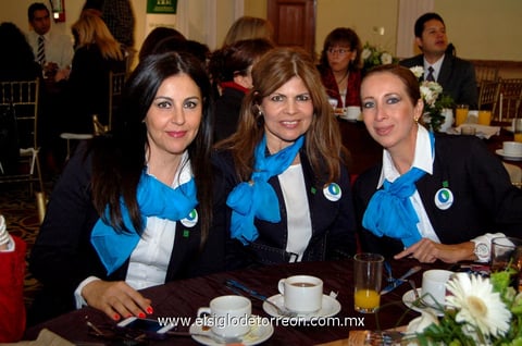 Angélica, Coco y Ana Tere.