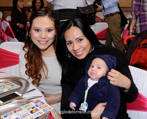 Flor  Zambrano, Mirna Zambrano y Chipesito.