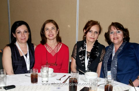 Sara,  Patty, Lupita y Blanca.