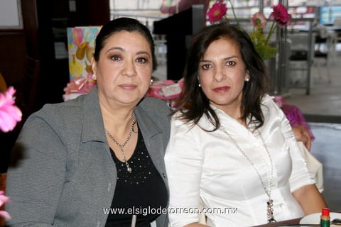 Ivonne  y Conchita.