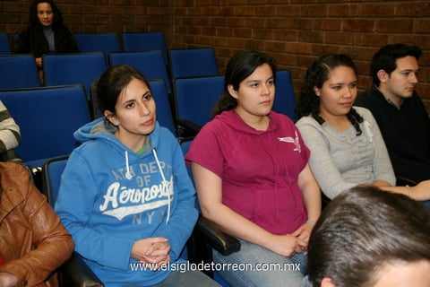Laura  Fernández, Mariana Orona, Talía Ibarra y Eduardo Terrazas.