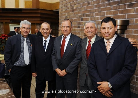 Jesús  Berumen, Indalecio de la Peña, Armando Fernández, Guillermo Milán y Jaime Rodríguez.