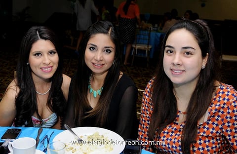 Valeria , Sayra y Alejandra.