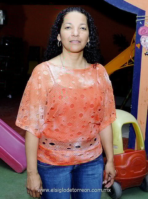 Lita Alemán fue festejada en su cumpleaños por sus hijos Gerardo, Antonio y Édgar.