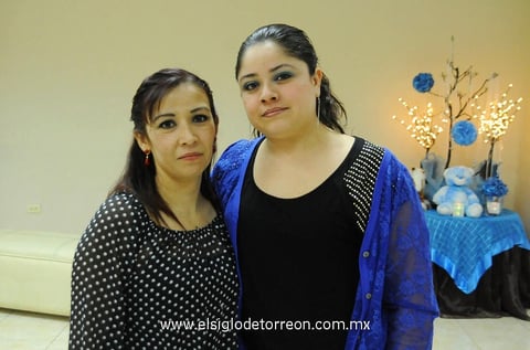 Claudia Tapia y Sofía Lara.