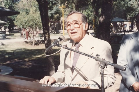 Don Emilio Herrera Muñoz, periodista y poeta. Su vida y su obra.