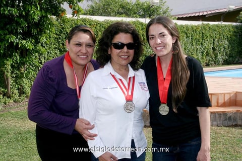Ely,  Rocío y Sofi.