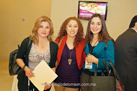 Cecilia, Mara y Damaris.