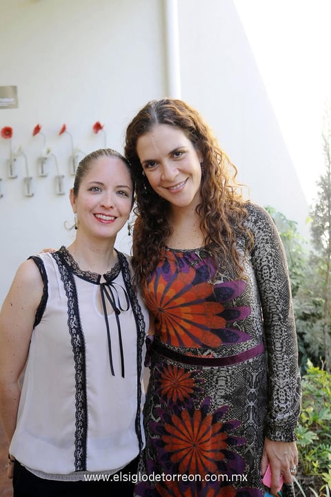 Valeria  y Nadia.