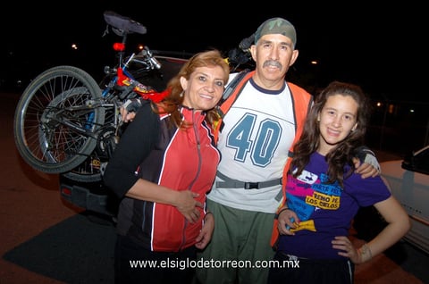Sandra,  Jorge y Claudia.
