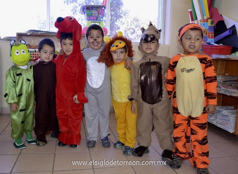 SAECID , Dana, Mariel, Viri, Luciana, Marianita, Alahya, Mía, Azura y Anete.