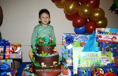 LUIS ÁNGEL  Batres Sifuentes celebró su tercer cumpleaños.