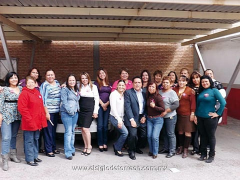 Con motivo del Día Internacional de la Mujer fueron festejadas las compañeras de trabajo de una dependencia municipal.