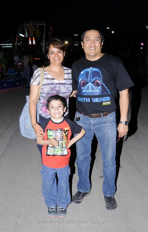 DALIA,  Álvaro y Álvaro Jr.