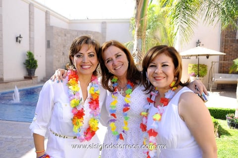 NURY,  Cecy y Laurita.