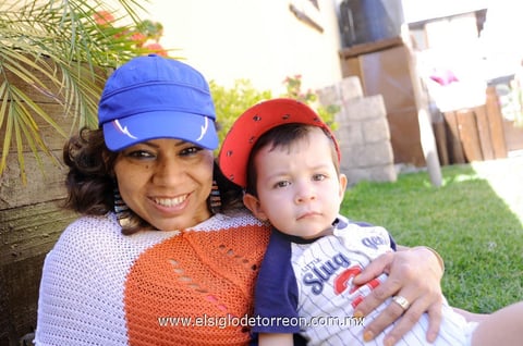 CECILIA  y Luis.