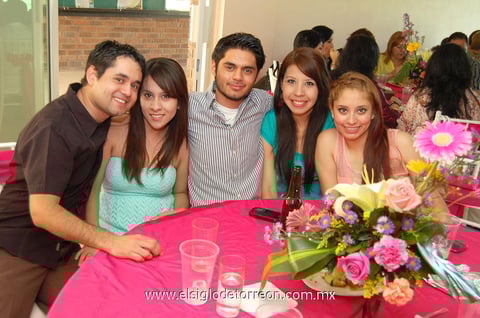 Pablo Garza, Claudia Zapata, Ernesto Garza, Mariel Campos y Mariela Cuevas.