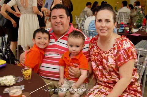 Alex , Kristian, Amadeo y Alejandra.