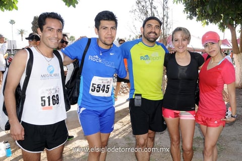 Francisco  Segovia, Waldo Paredes, Manuel Martínez, Lidia Bichir y Fabiola Godínez.