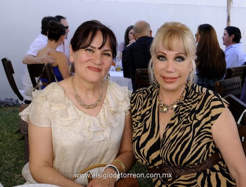 Chela  y Betty.