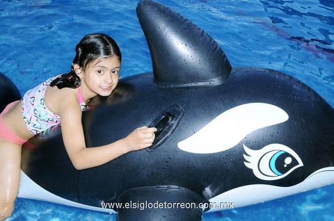 XIMENA  Ruiz.