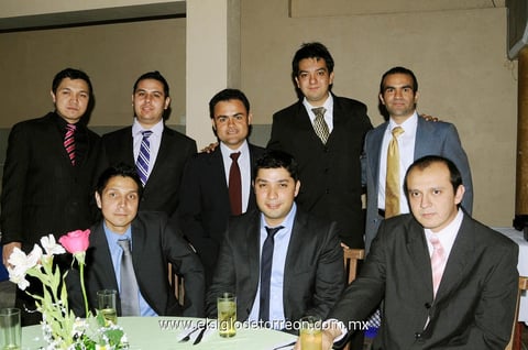 GERARDO  Aguirre, Héctor Tostado, David Velazco, Christian Soto, Gerardo García, Héctor Barraza, José Manuel Guerra y Octavio Velazco.