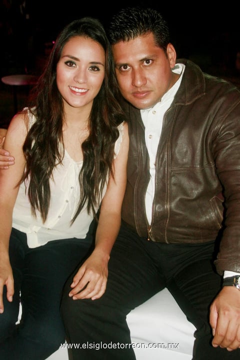 KARLA  y Eduardo.