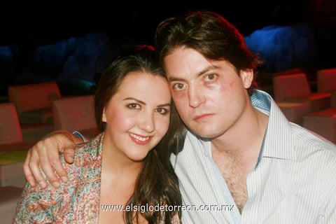 ANA GRECIA  Acosta y Ricardo López.