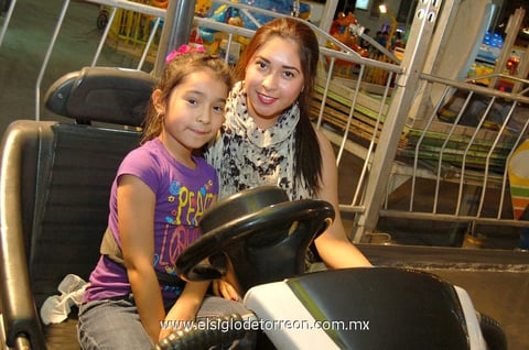 Mariana  y Andrea.