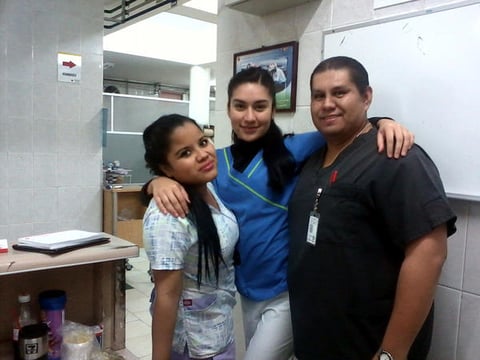 Mario Alberto Hernández Reyes,  Divanhi González González, y  Amairani Juárez Ávila.