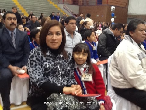 Ale  Galaviz y Liliana.