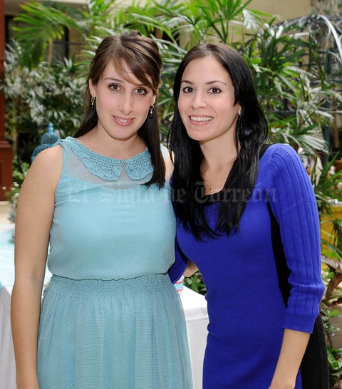 Martha y Stephy.
