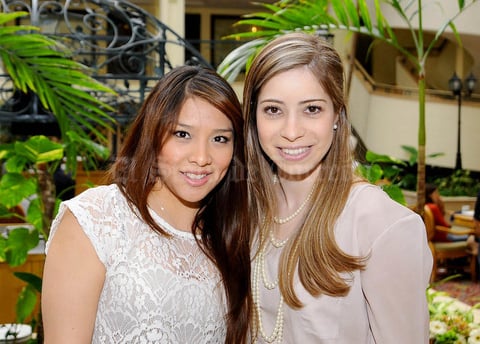 Lety y Charlotte.