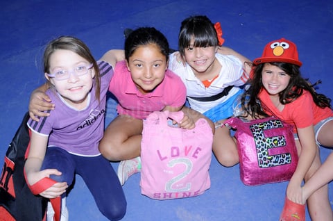 Sofía, Ximena, Elisa y Ana Paula.
