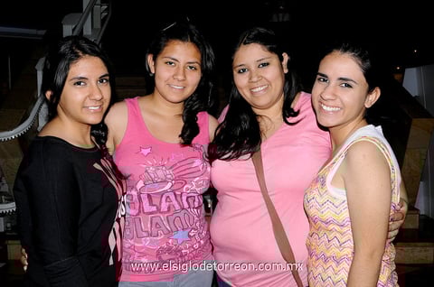 Gaby , Blanca, Regina y Fernanda.