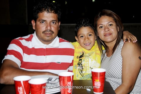 Juan, Pavel y Elisa.