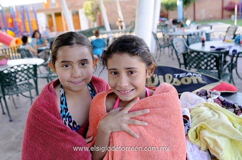 Mariana y Katia.