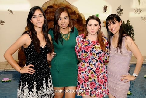 Mariel  Castañeda, Fabiola Montes, Sandra Monroy y Yoselyn.