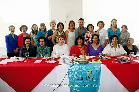 Damas  Rotarias y directivos de las asociaciones invitadas.