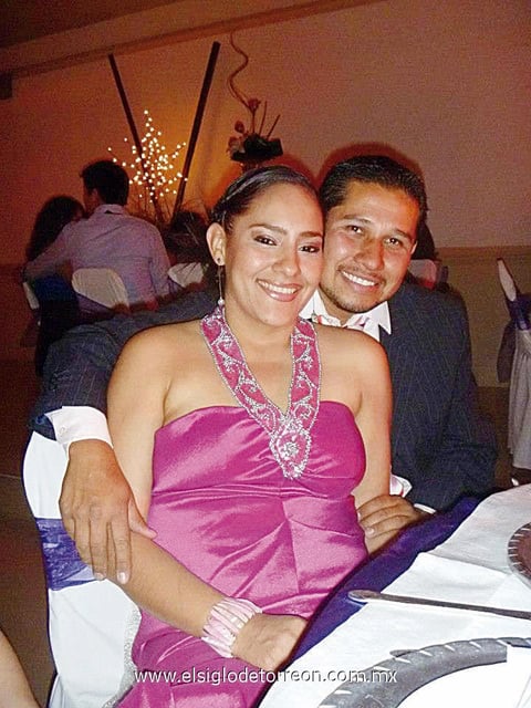 Adriana Tapia de Pineda y Rodrigo Pineda.