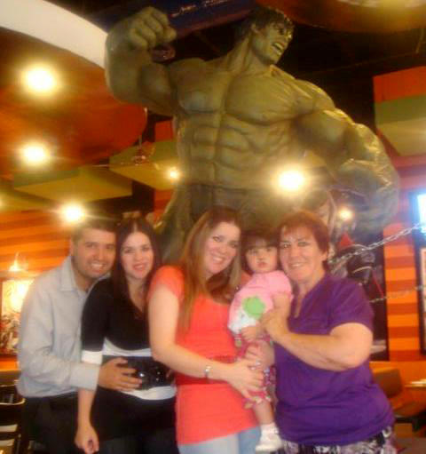 Alberto, Rosy, Thaly y Bertha en Semana Santa.